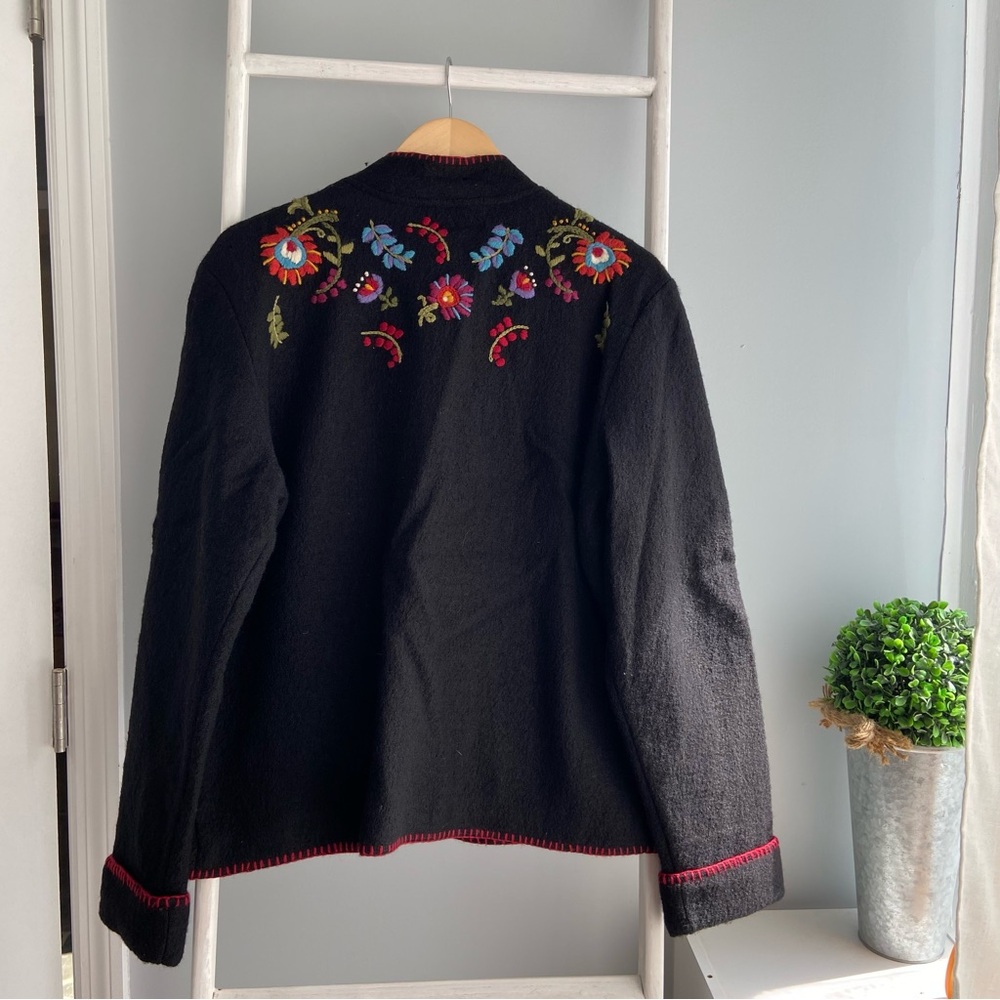 Coldwater Creek Black Jacket with Vibrant Embroidery - Picture 2 of 9